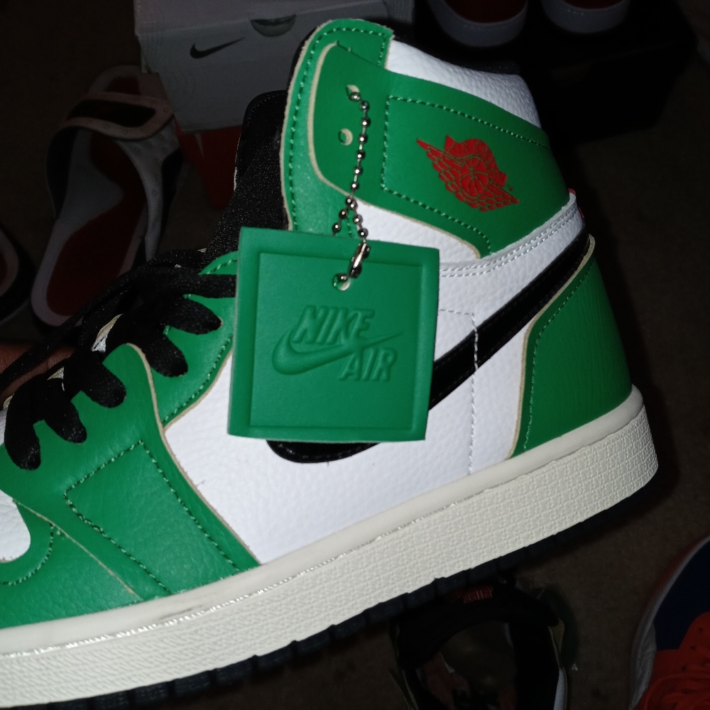 Nike Jordan 1s